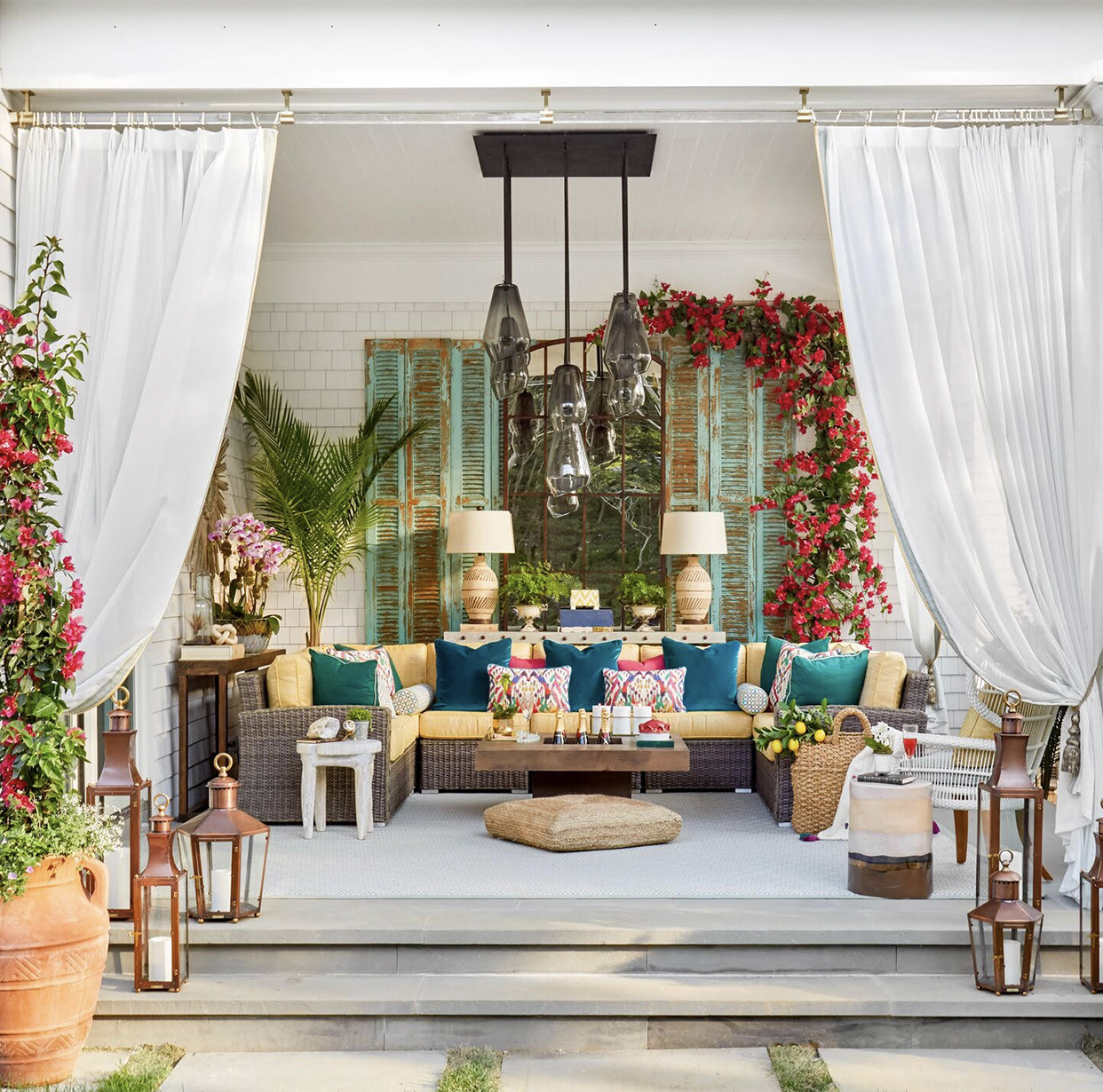 HAMPTONS SHOWHOUSE