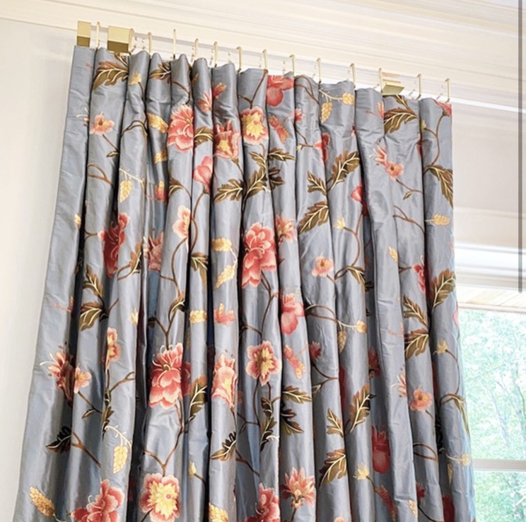 LUCITE DRAPERY HARDWARE