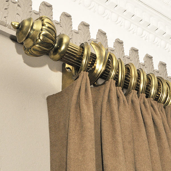 BRIMAR-Versailles Collection-Crown Finial-600