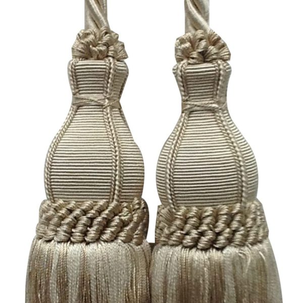 ANGORA=TIEBACK