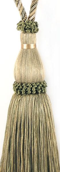 MO22596_HH3